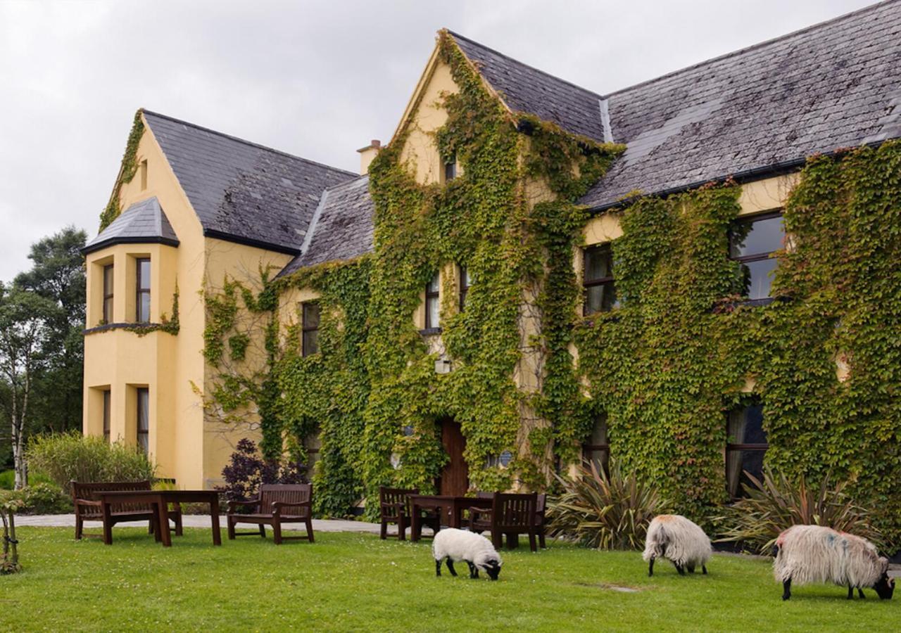 Lough Inagh Lodge Hotel Recess Екстер'єр фото