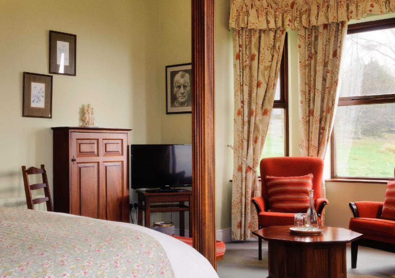 Lough Inagh Lodge Hotel Recess Екстер'єр фото
